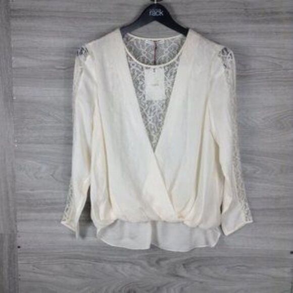 Carla Lace- underlay Draped Silk Blouse - Picture 3 of 7